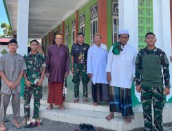 Sholat Jumat Bersama Warga, Prajurit Yon TP 916/BS Tebar Kedekatan di Boyong Pante